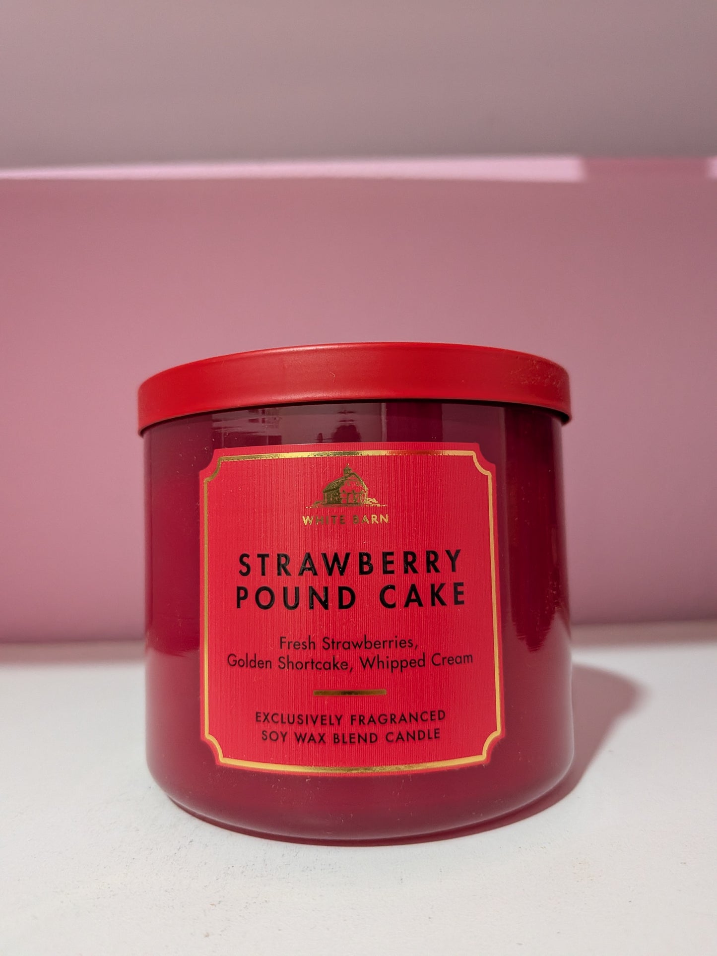 Strawberry Pound Cake - Liquidación