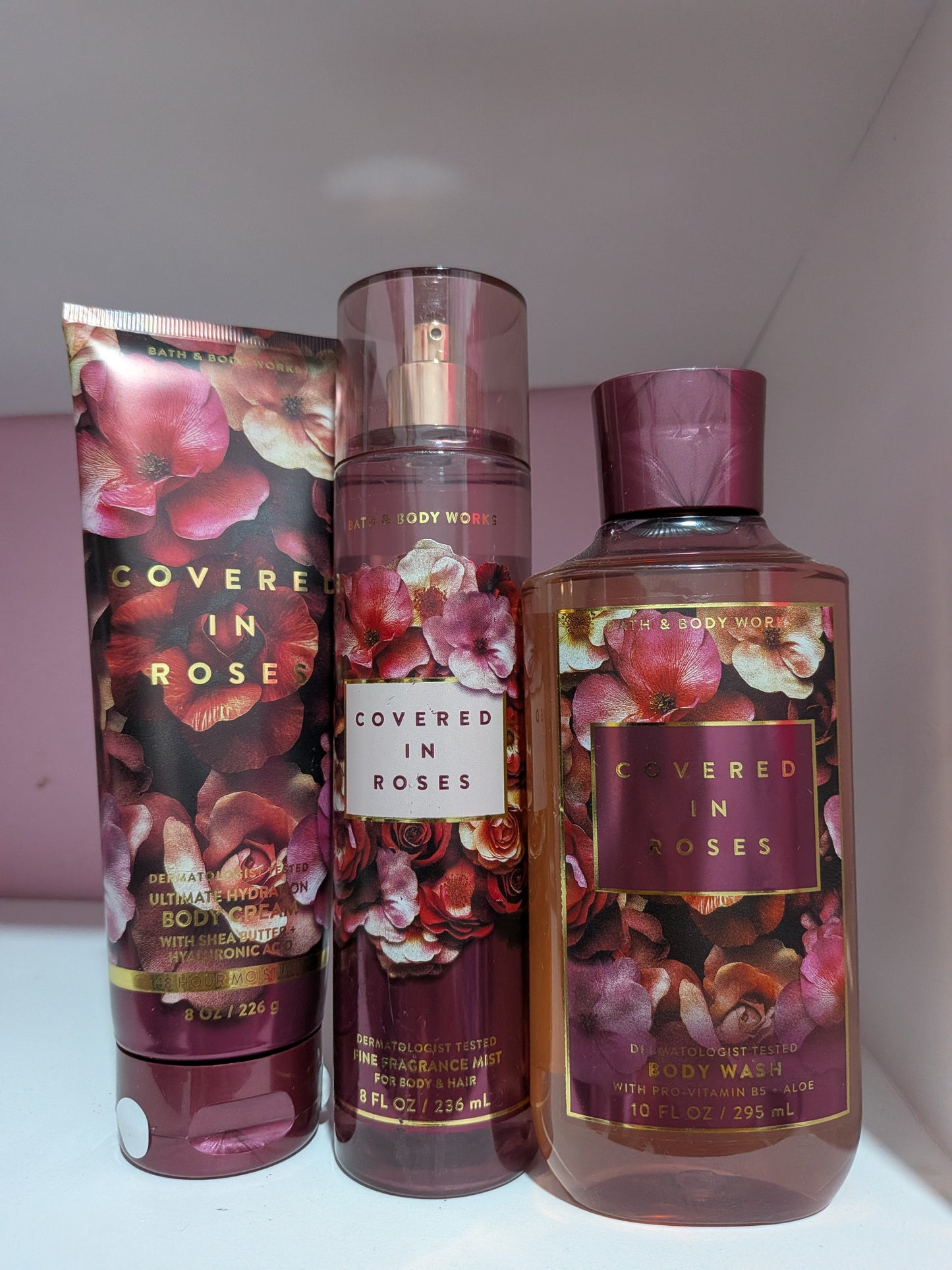 Covered In Roses Combo (3 Artículos)