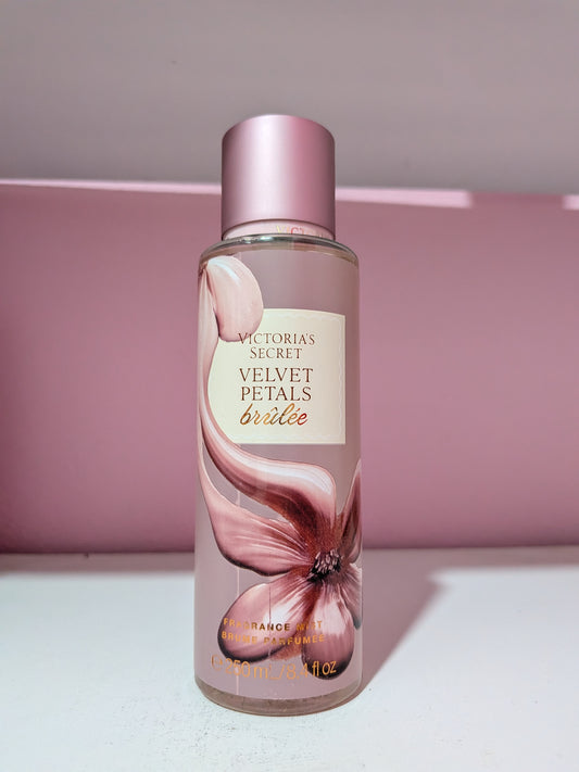 Velvet Petals Brulee